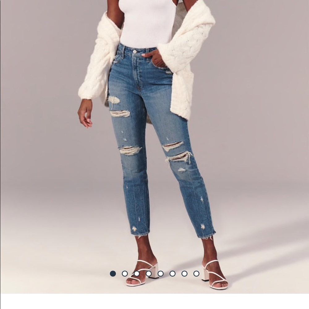 Abercrombie mom jean 29 curvy high
